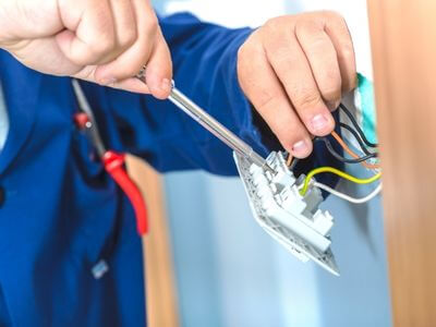About Quincy Solar Wiring Pros - solar panel  inverter wiring quincy ma experts in Quincy